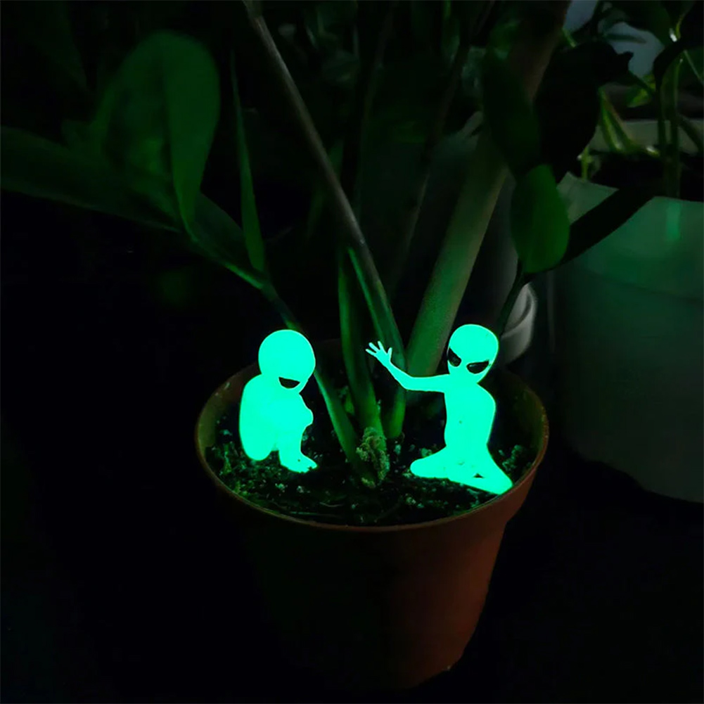 Schöne leuchtende Alien-Figur  – Indoor Herb Garden Bewertung und Preis