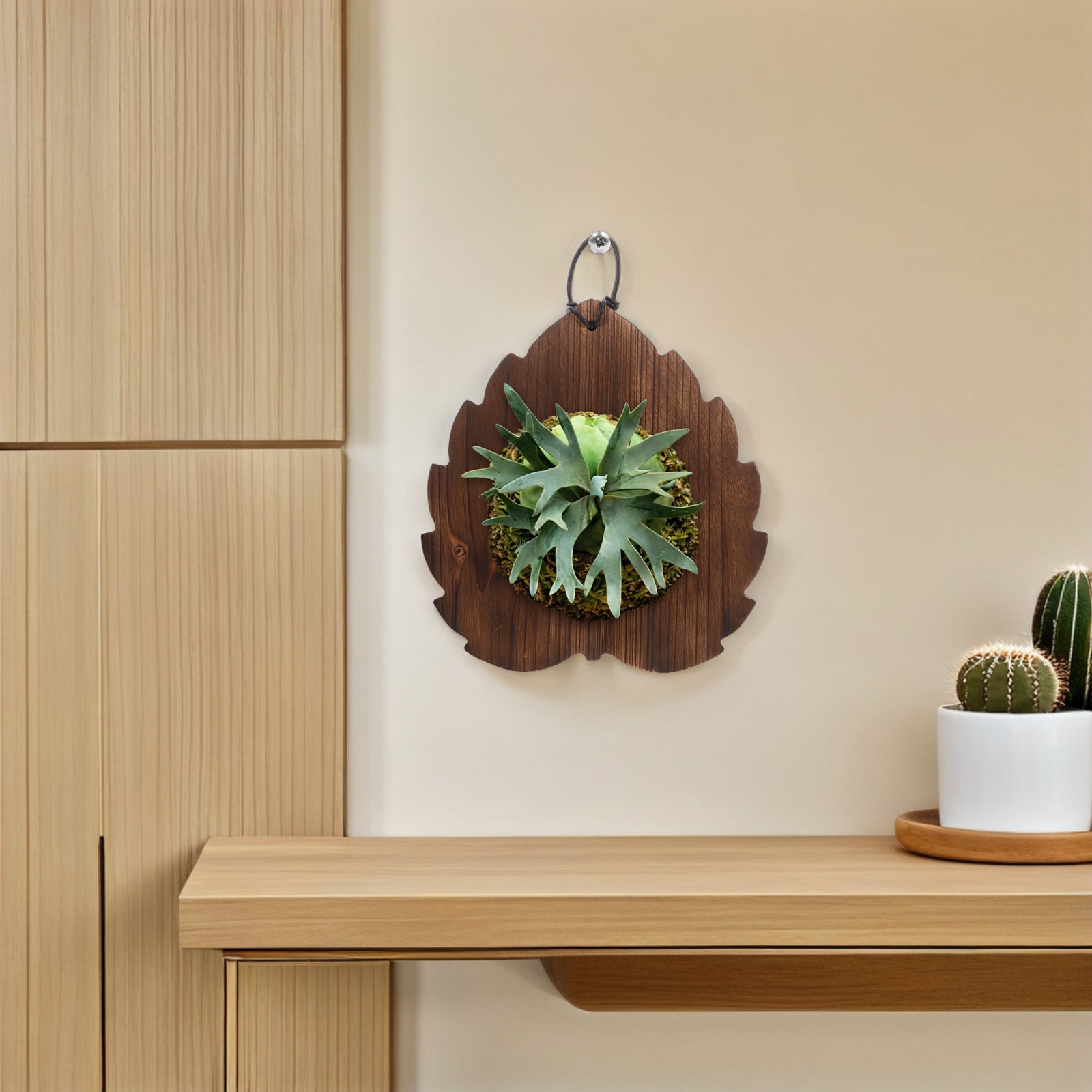 Massivholz-Wandpflanzentafel,  – Vertical Planter Bewertung und Preis